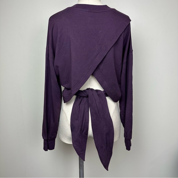 Athleta Tops - Athleta Yoga Tie Back Top